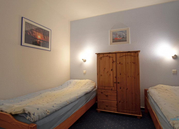 Residenz Thalassa 2 - Schlafzimmer 1 - Cuxland-Fewo-Service