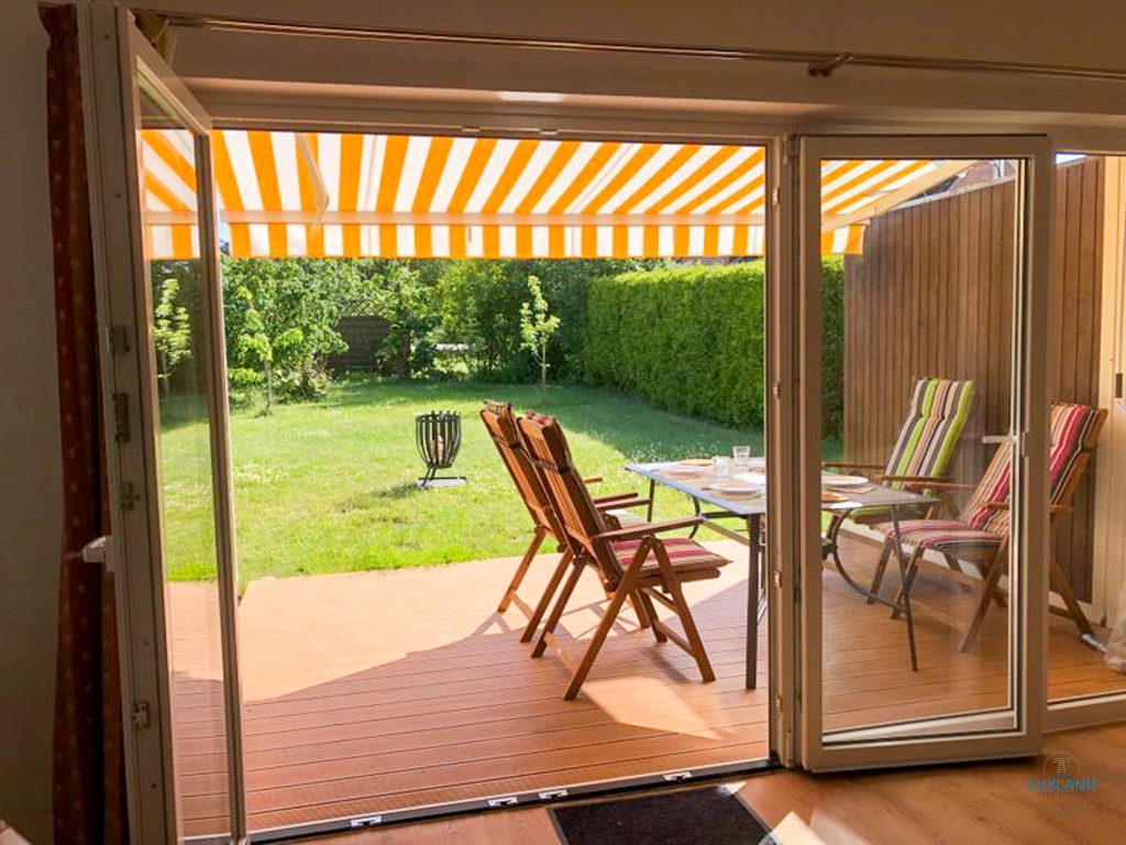 Cuxland-Fewo-Service-Ferienhaus James-Terrasse