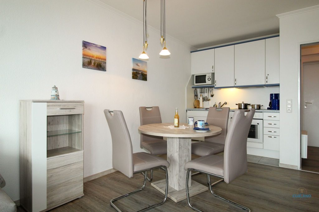 Cuxland-Fewo-Service-Haus Frische Brise-Wohnung 8.09.-Küchenzeile/Essbereich