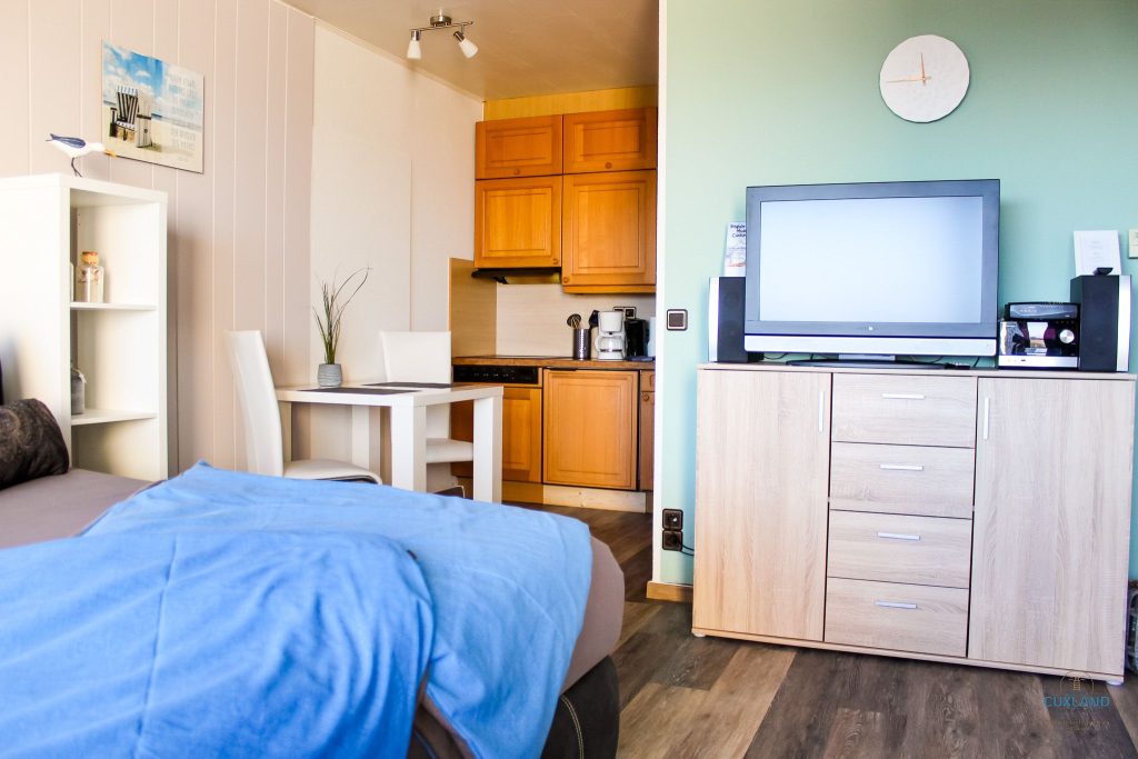 Cuxland-Fewo-Service-Haus Atlantic-Wohnung 607a- Wohn/Schlafbereich