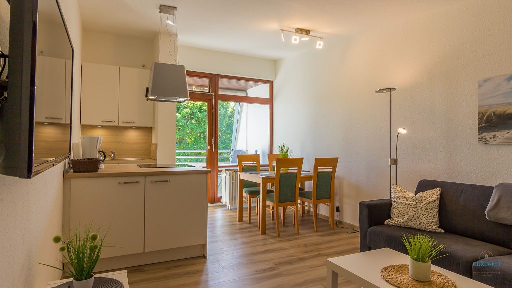 Cuxland-Fewo-Service-Haus Essen-Wohnung 12-Wohn/Essbereich