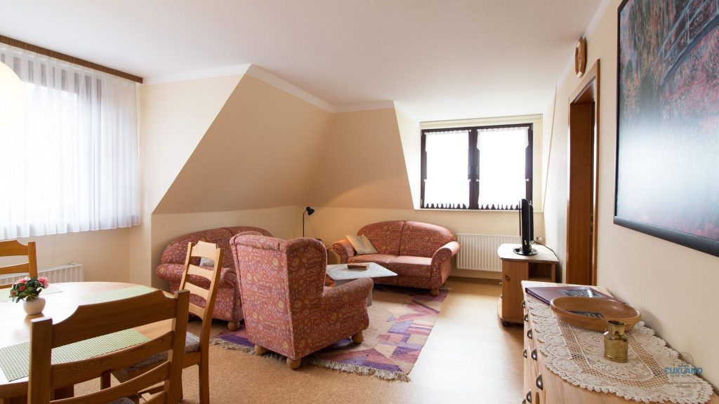 Cuxland-Fewo-Service-Haus Kerstin-Wohnung 9-Wohn/Essraum