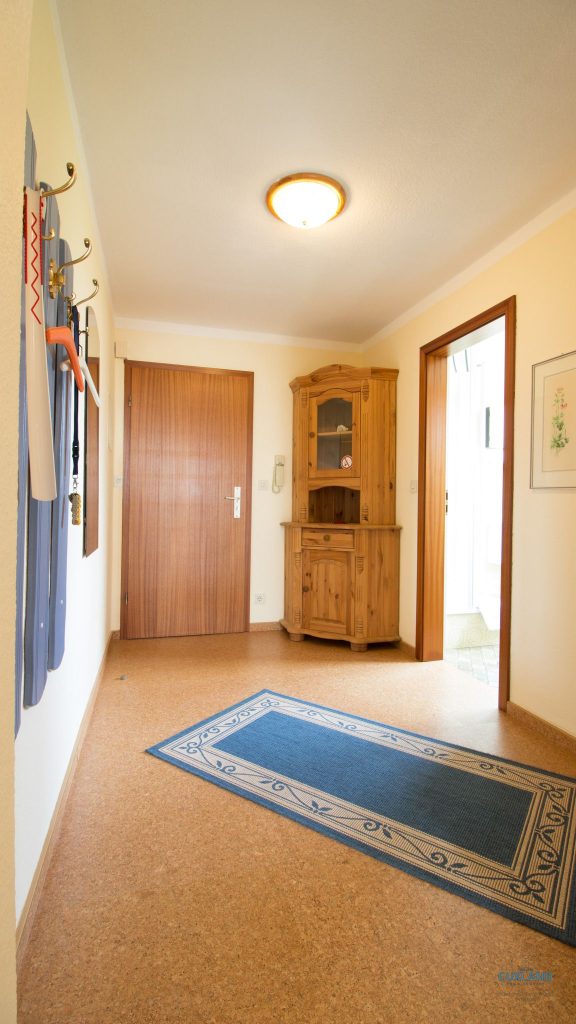 Cuxland-Fewo-Service-Haus Kerstin-Wohnung 9-Flur