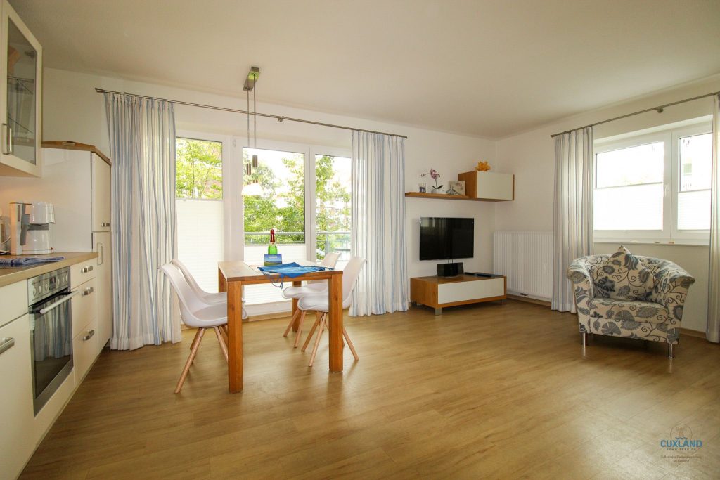 Cuxland-Fewo-Service-Residenz Hohe Lith-Wohnung 4.1-Küchenzeile/Essbereich