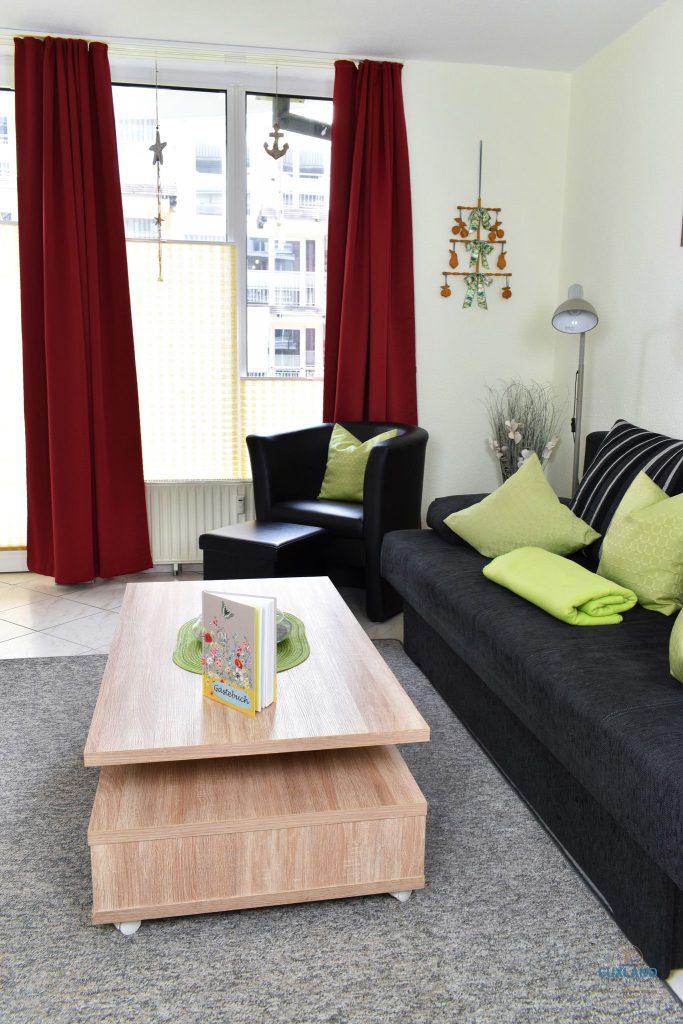 Cuxland-Fewo-Service-Residenz-Hohe Worth-Wohnung 5-Wohnbereich