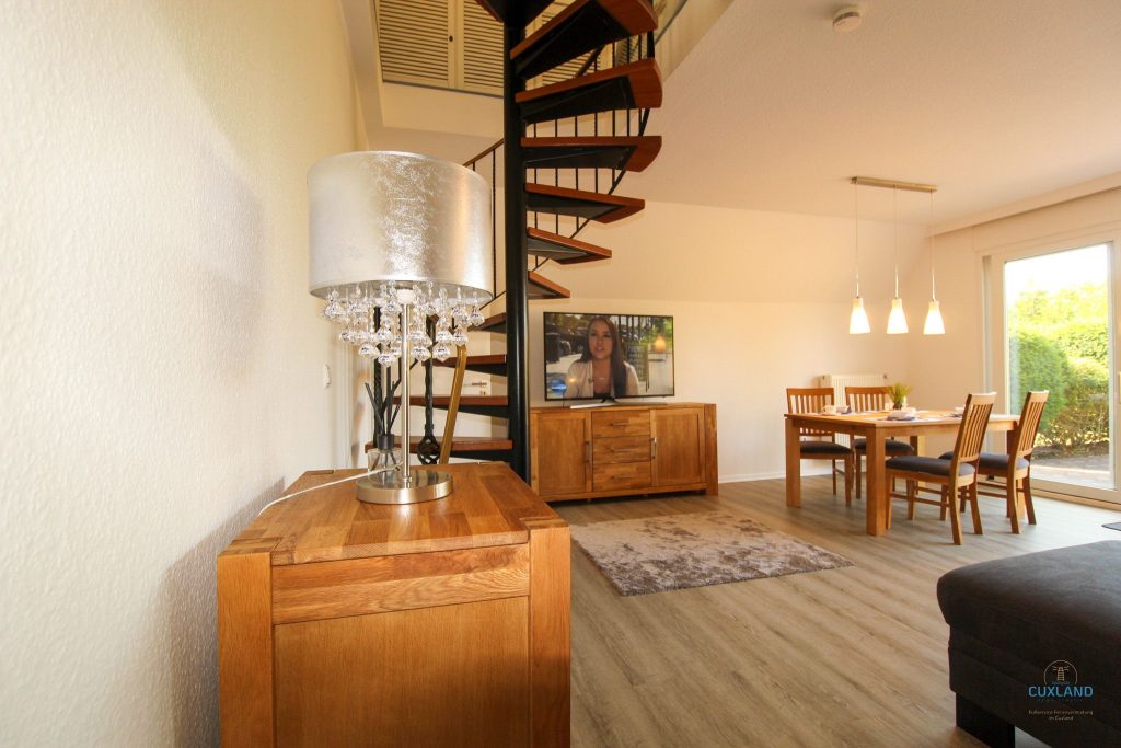 Cuxland-Fewo-Service-Ferienhaus Kampweg 15-Wohn/Essbereich