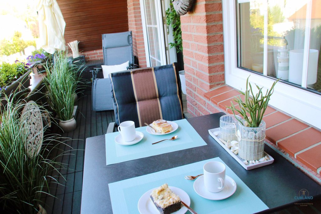 Cuxland-Fewo-Service-Landhaus Rosenhof-Wohnung 5-Balkon