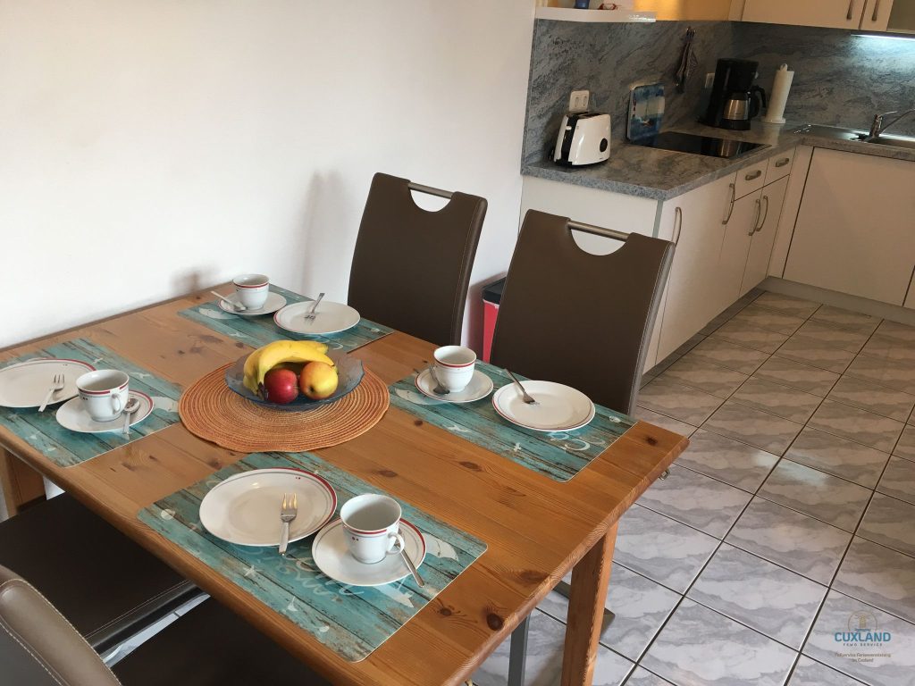 Cuxland-Fewo-Service-Residenz Thalassa-Wohnung 2-Essbereich
