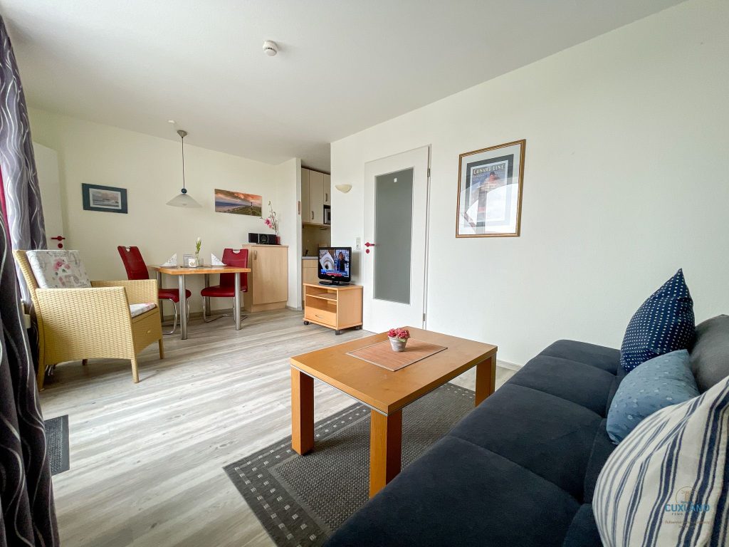 Cuxland-Fewo-Service-Residenz Hohe Worth-Wohnung 403-Wohn/Essbereich