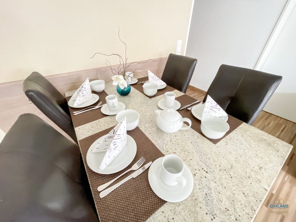 Cuxland-Fewo-Service-Residenz Hohe Lith-Haus 3-Wohnung 1-Essbereich
