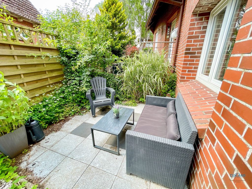 Cuxland-Fewo-Service-Buchtbrise-Garten