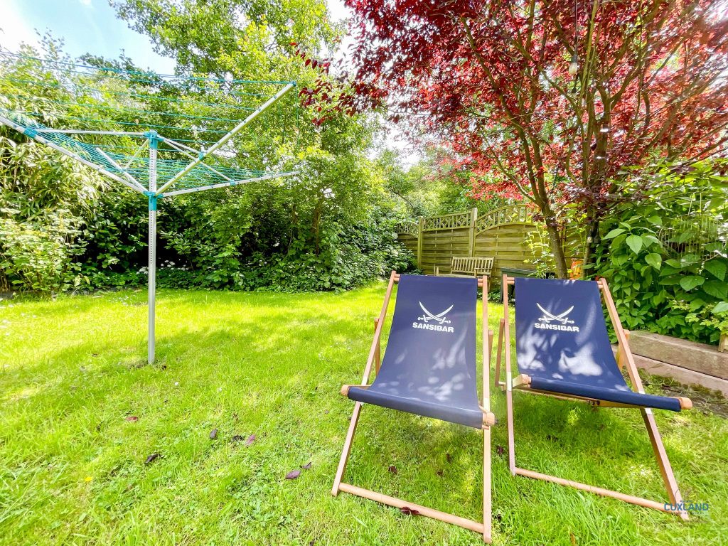 Cuxland-Fewo-Service-Buchtbrise-Garten