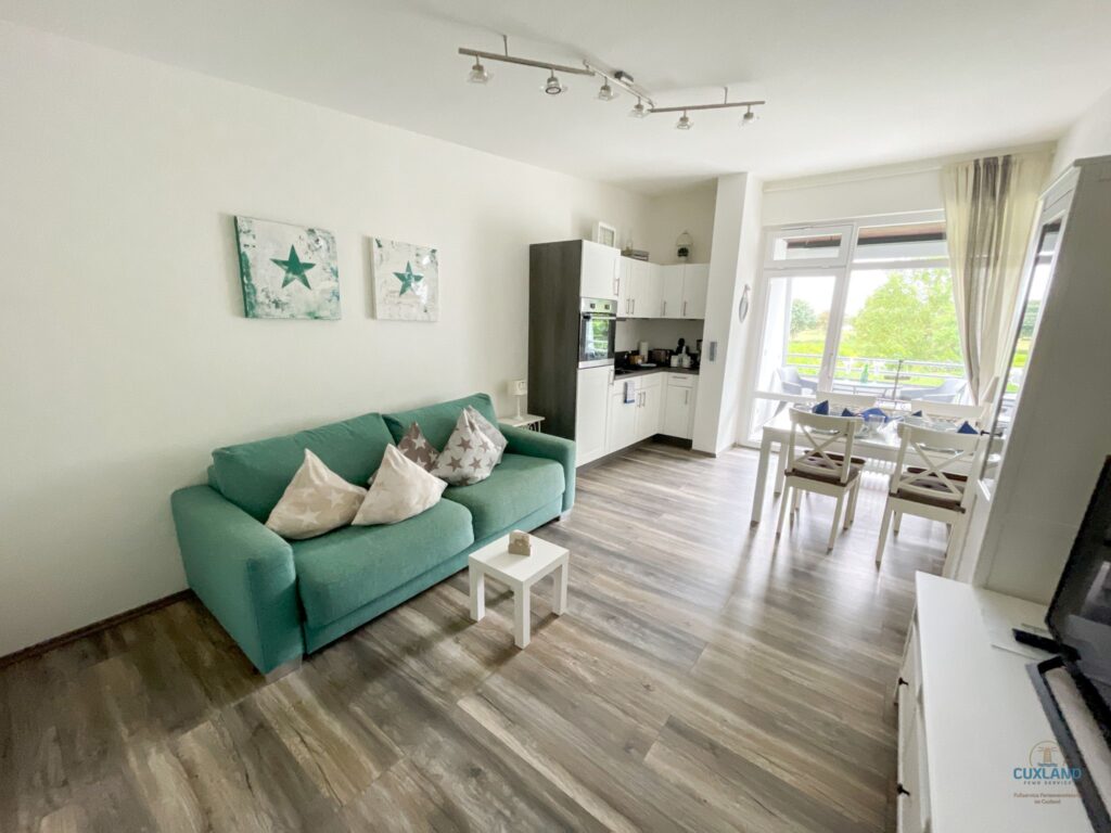 Cuxland-Fewo-Service-Haus Essen-Wohnung 10-Wohn/Schlafraum