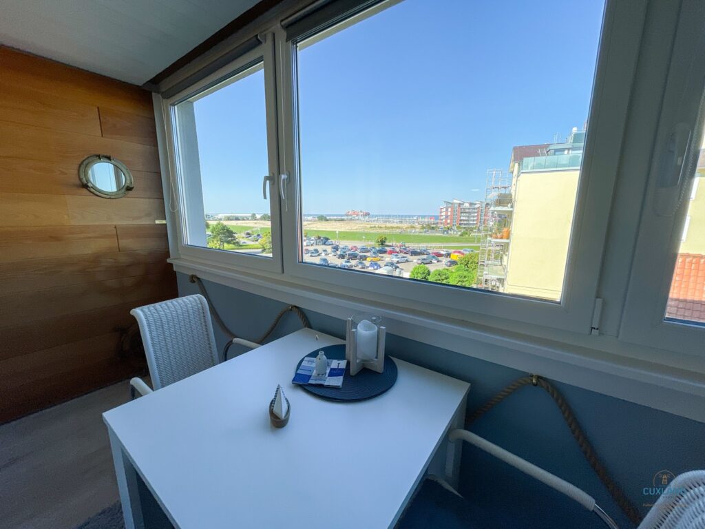 Cuxland-Fewo-Service-Haus Alte Liebe-Wohnung 404-Balkon