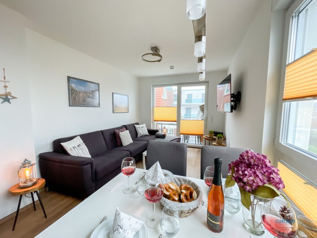 Cuxland-Fewo-Service-Haus Windjammer- Wohnung 15-Wohn/Essbereich
