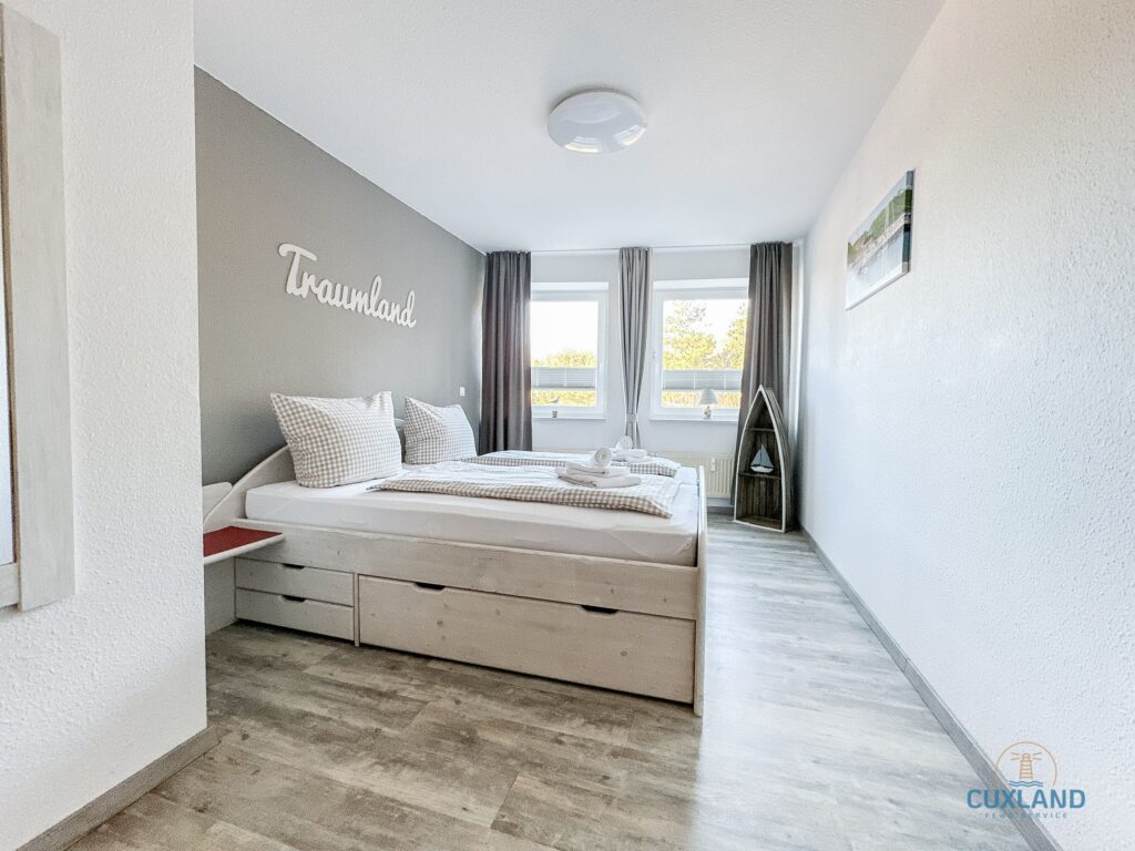 Cuxland-Fewo-Service-Haus Nordseebrandung-Wohnung 2.4-Schlafzimmer