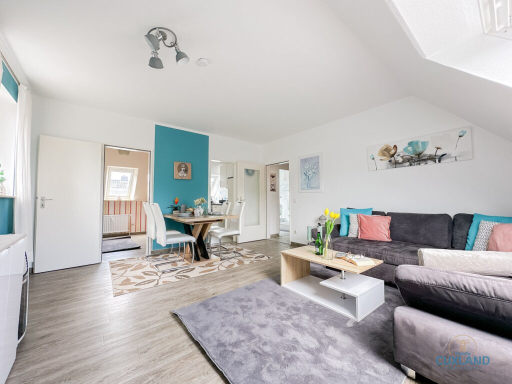 Cuxland-Fewo-Service-Nordheimstr.-Wohnung 7- Wohn/Esszimmer